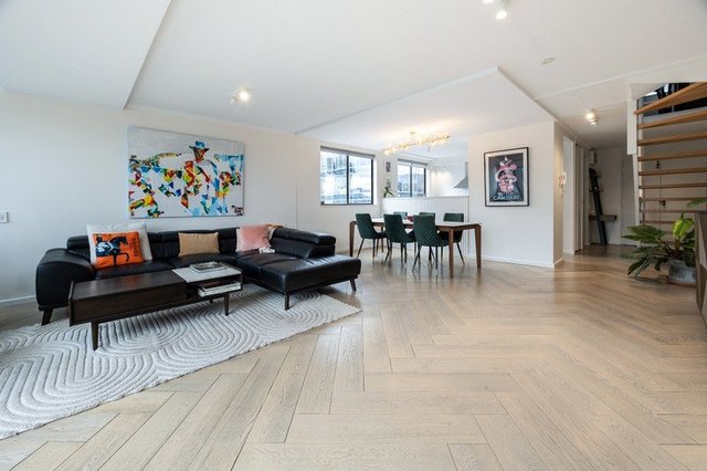 45/27 Queens Rd, VIC 3000