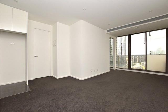 2203/118 Kavanagh Street, VIC 3006