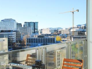 U62 London Tower Metrpolitan Bldg_0003.jpeg (2018-10-23)