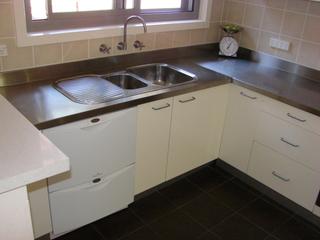 Kitchen (2007-10-31)