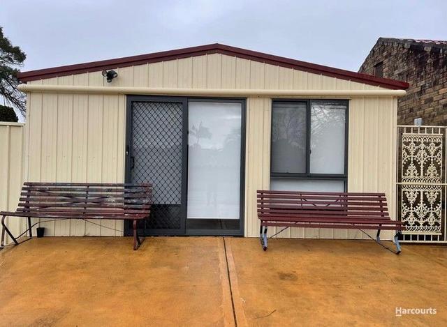 17a Anembo Street, NSW 2560