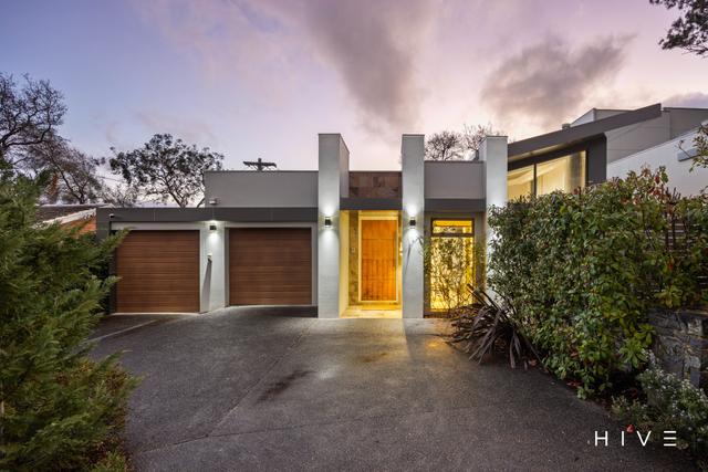 98 Blamey Crescent, ACT 2612