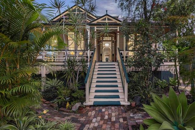 49 Lewis Street, QLD 4102