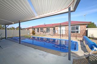 Pool (2013-06-11)