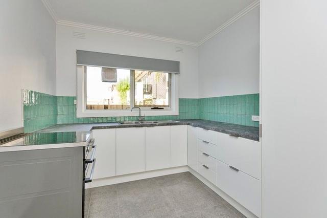 2/14 Newstead Street, VIC 3032