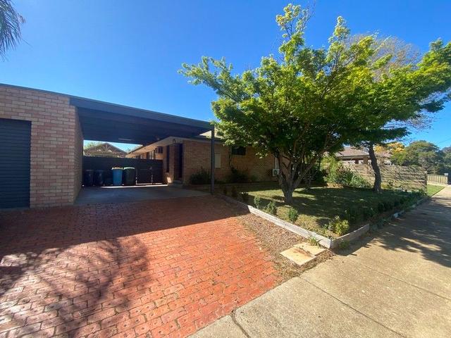19 Hutchins Crescent, VIC 3629