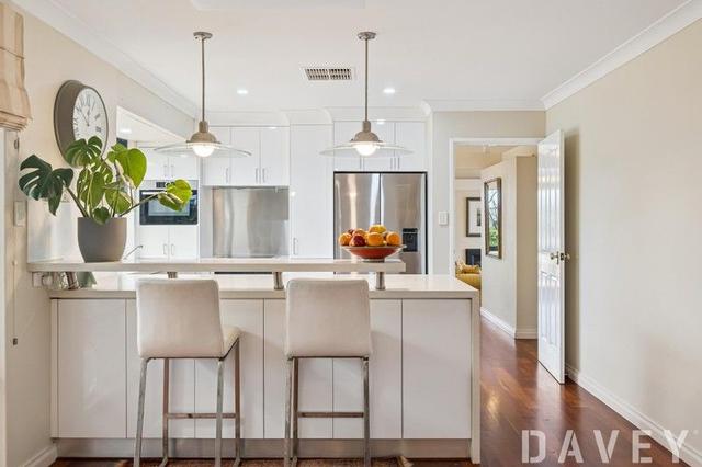 12 Apollo Place, WA 6023