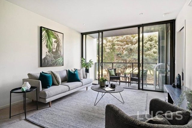 26/801 Bourke Street, VIC 3008