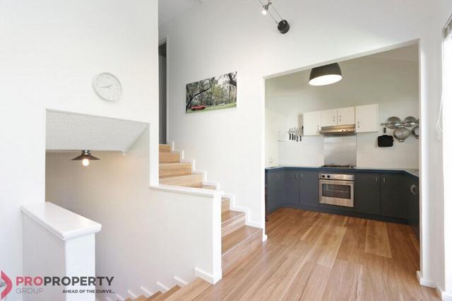 4/24 Kinsella Street, WA 6060