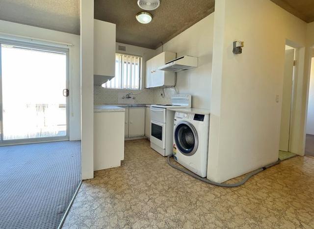 12/18 Rowe Street, NSW 2122