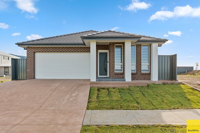 30 White Cedar Circuit, NSW 2530