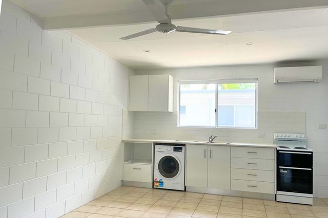 3/8 Helmet Street, QLD 4877