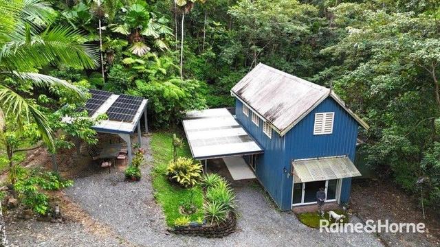 82 Maple Road Cow Bay, QLD 4873