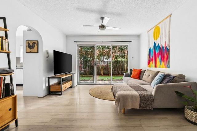2/8 Chandos Street, NSW 2131