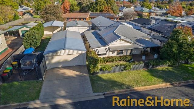 13 Luke Street, NSW 2830