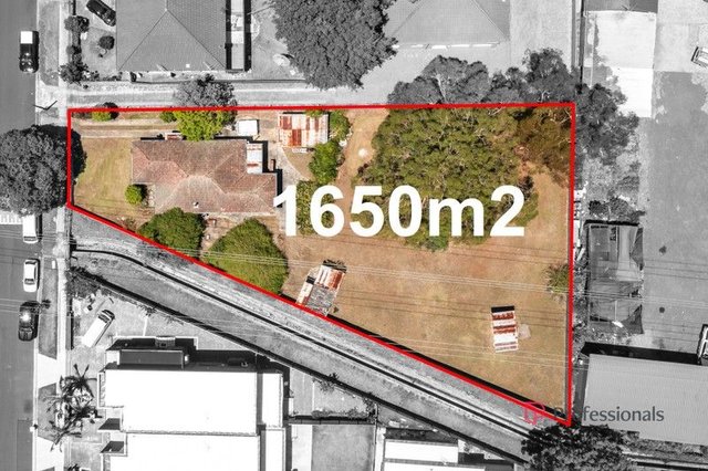 12 Warwick Street, NSW 2196