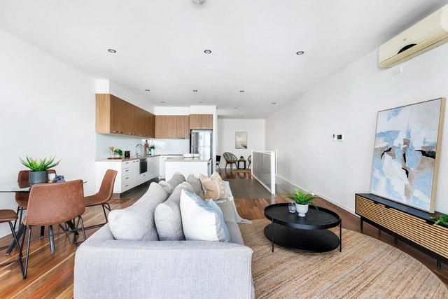 11/116 Albert Street, VIC 3056