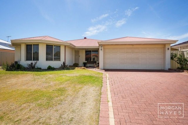 22 Russelia Street, WA 6155