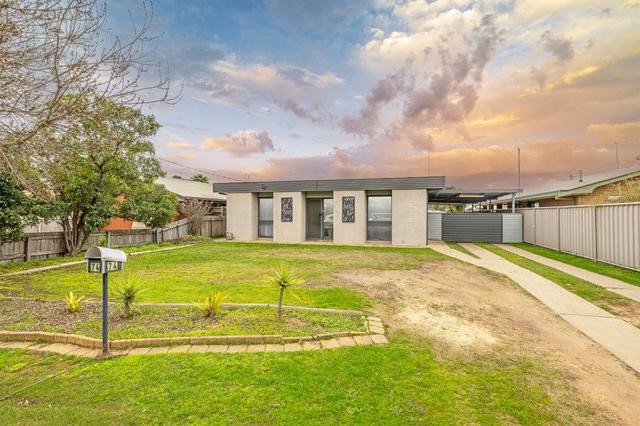 74 Crossen Street, VIC 3564