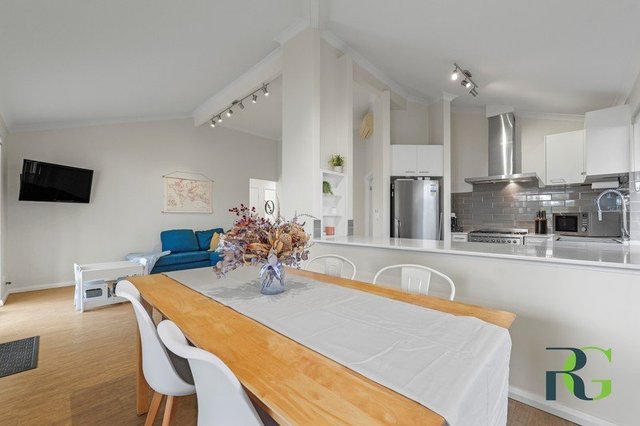 33B Queens Road, WA 6153