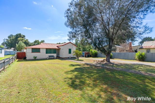 18 Warri Street, NSW 2665