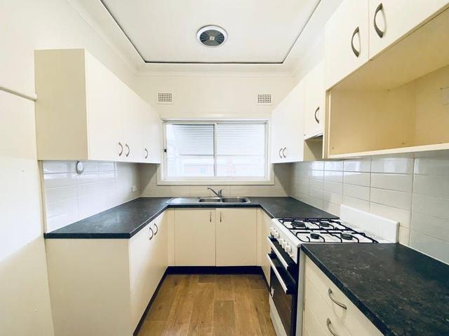 1 Fullerton Crescent, NSW 2210