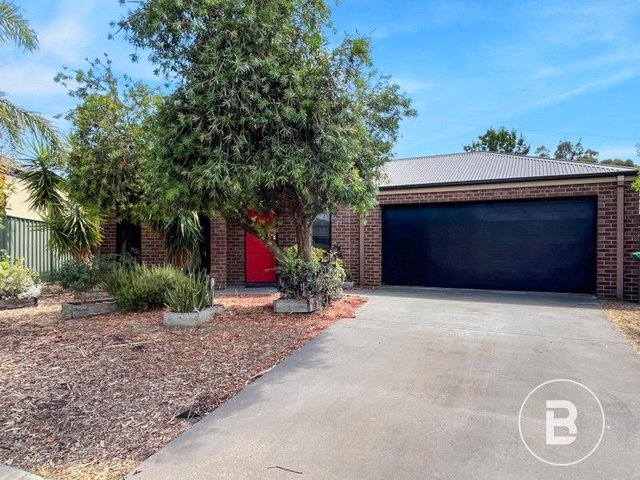 10 Caleb Close, VIC 3555