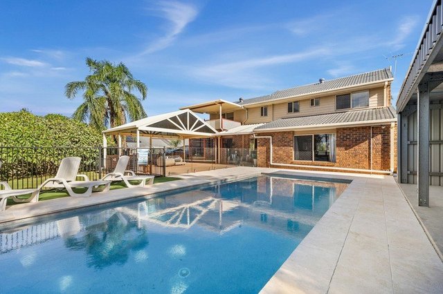 11 Hawk Parade, QLD 4164