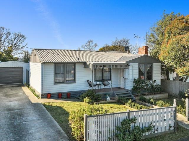 12 Fenton Street, VIC 3820