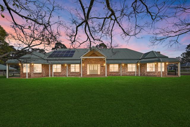 30 Sturt Pl, NSW 2756