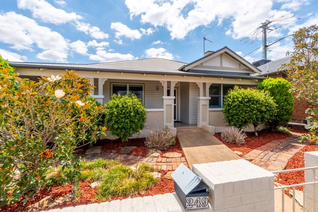 249-251 Hoskins Street, NSW 2666