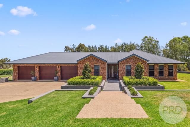 1 Wisteria Place, NSW 2650