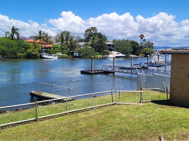 2 Binda Place, QLD 4217