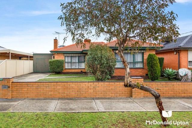 11 Oulton Street, VIC 3060