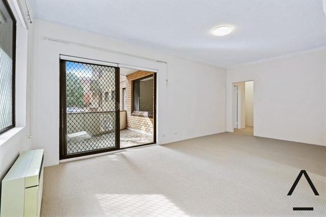 2/27 Bellevue Parade, NSW 2220