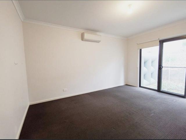12 Old School Road, VIC 3168