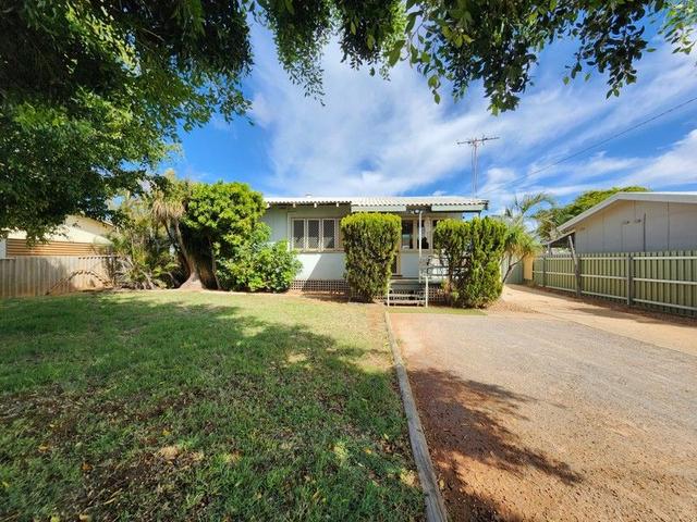 14 McNish Street, WA 6701