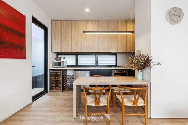 5/165 Lennox St, VIC 3121