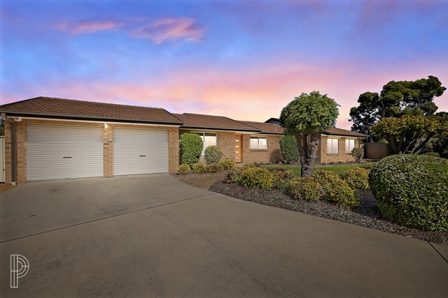 8 Griffin Place, ACT 2904