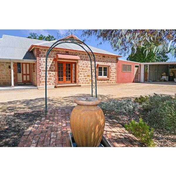 30 Strangman Road, SA 5330