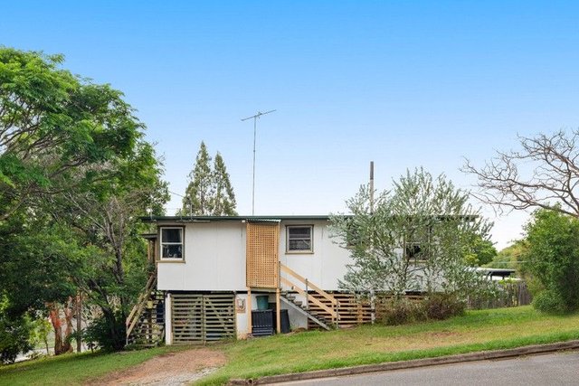 4 Oxford Terrace, QLD 4068