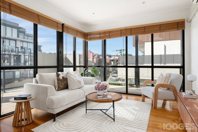 8/332-338 Centre Road, VIC 3204