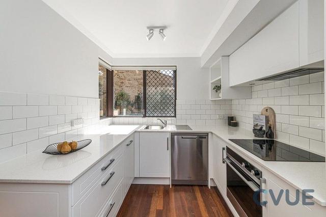 3/9 Brentham St, WA 6007