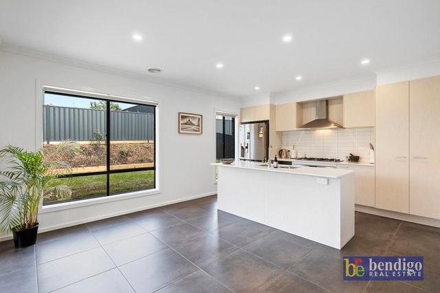 35 Ucres Wy, VIC 3555