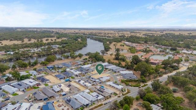 5 Sutcliffe Retreat, WA 6208