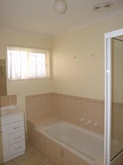 Bathroom (2010-07-08)