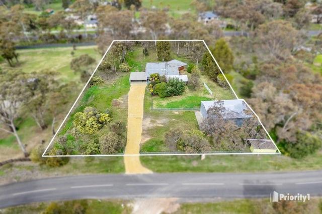 8 McIvor Park Court, VIC 3551