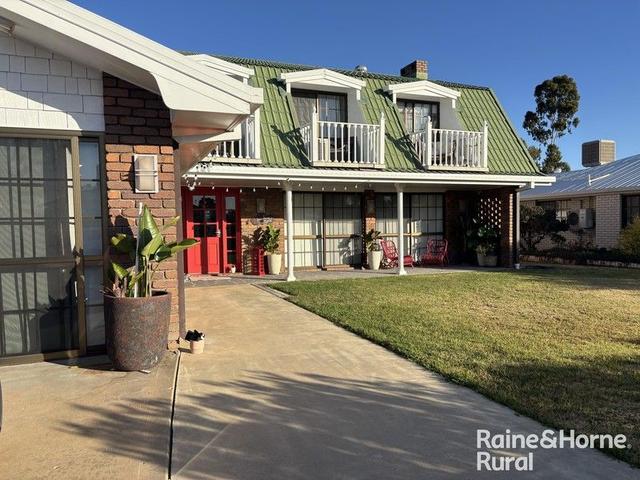 8 Marsden Court, QLD 4455