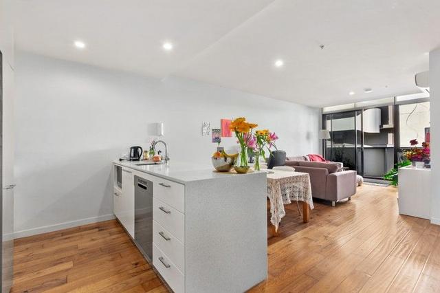 6113/172 Edward Street, VIC 3056