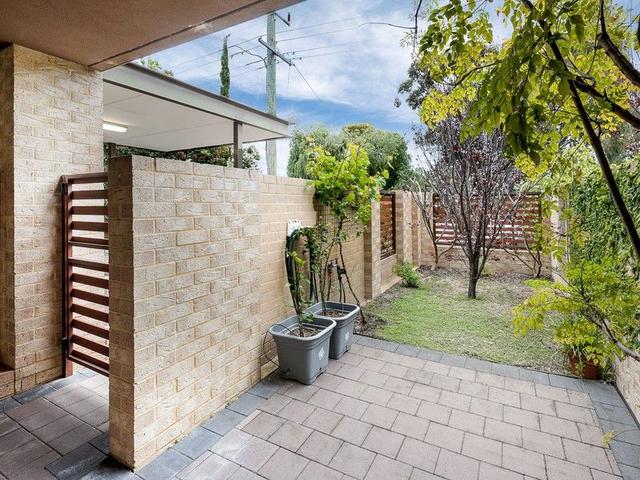 2/4 McKimmie Road, WA 6157